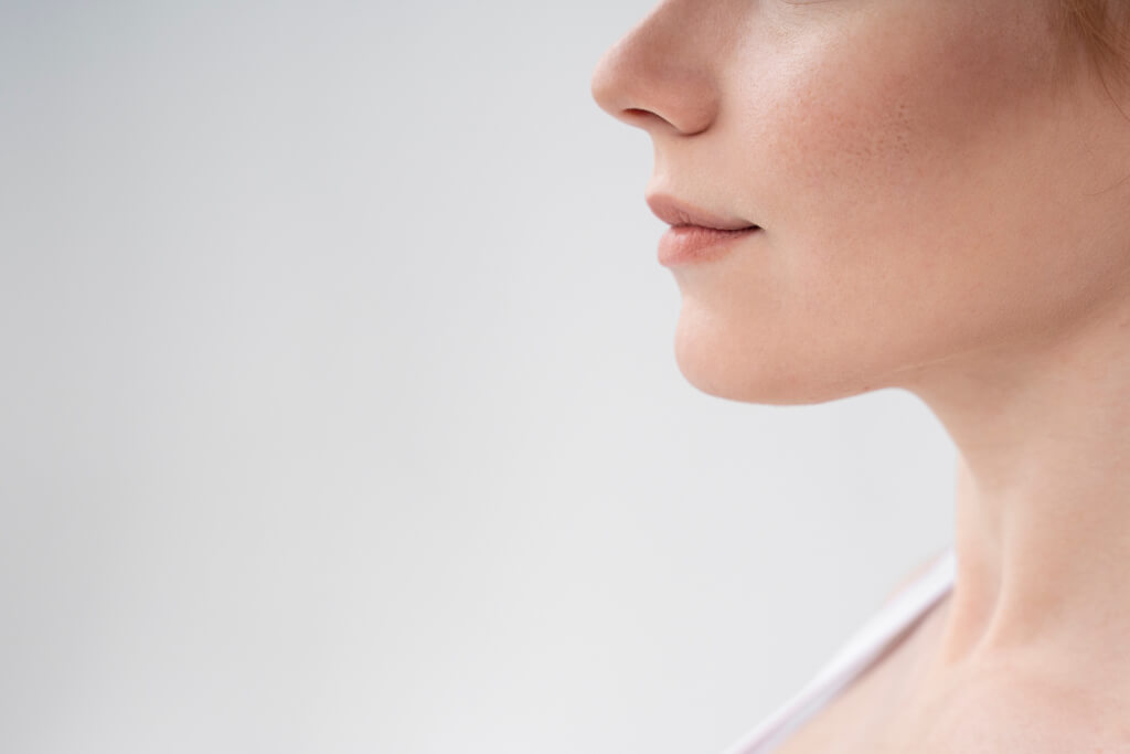 Conoce la mentoplastia, la intervención que mejorará tu armonía facial